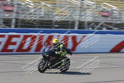 media/Aug-26-2022-Fastrack Riders (Fri) [[055e3b3c9d]]/Level 4/Session 1 Start Finish/